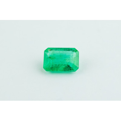 Emeraude 3.30cts certificat IGI