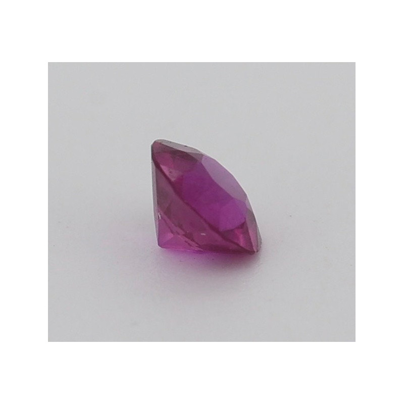 Rubis 0.35cts non chauffé non traité SANG DE PIGEON venant de Birmanie