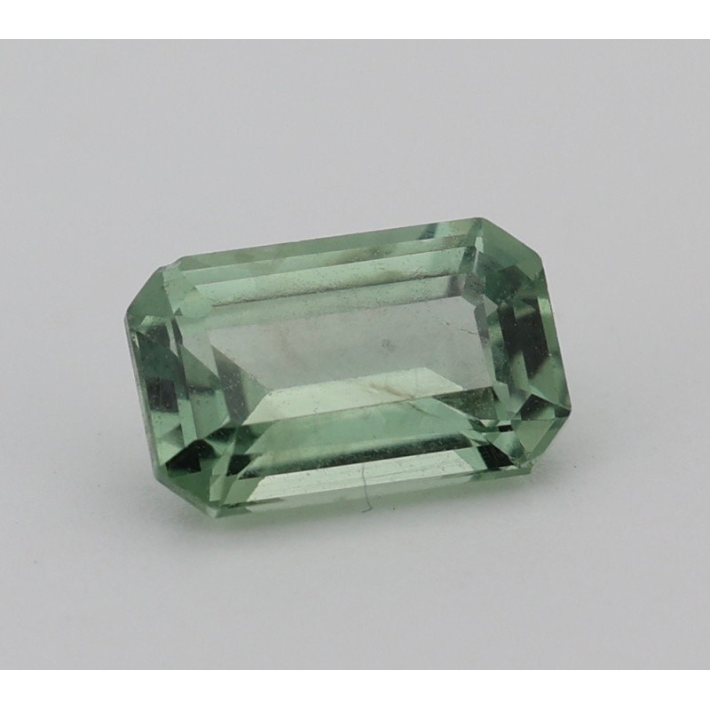 Saphir vert 1.09cts non chauffé