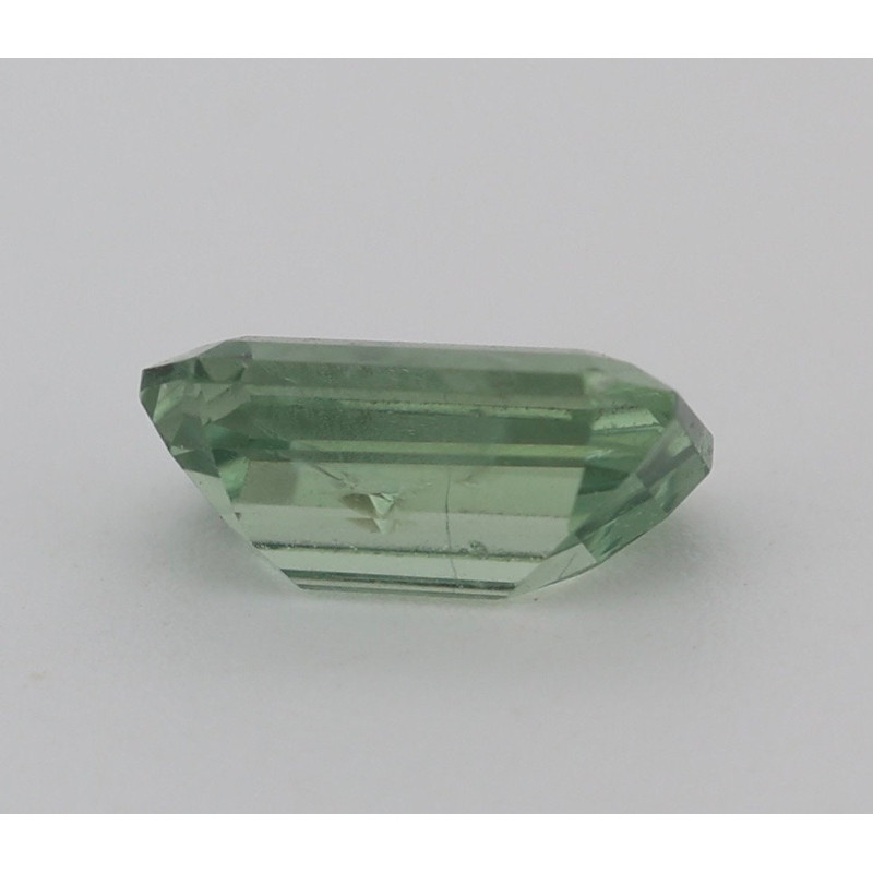 Saphir vert 1.09cts non chauffé