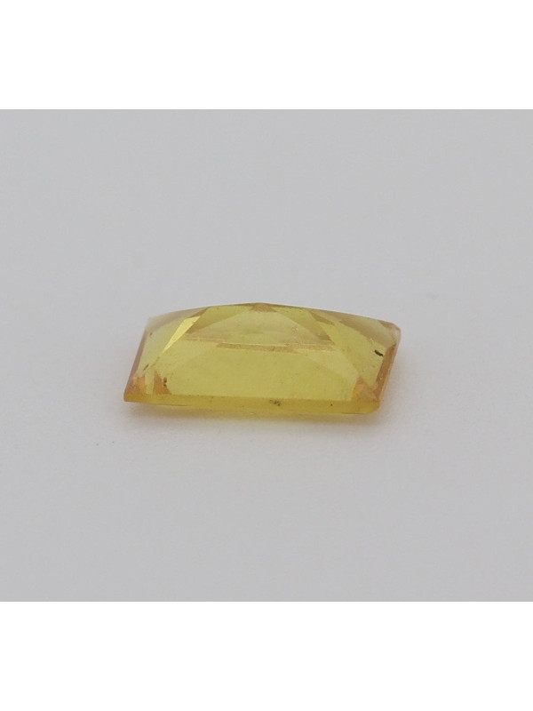 Saphir jaune non chauffé non traité 0.47cts
