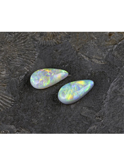 Opale 15,5x8 mm proveniente...