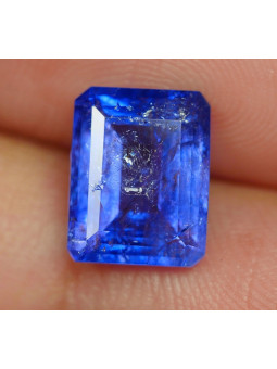 Tanzanite 3,415 carati...