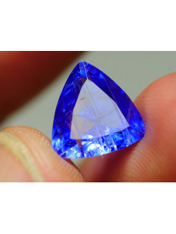 Tanzanite 3,420 carati...