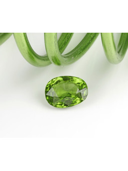 Peridoto 16,74 carati ovale...