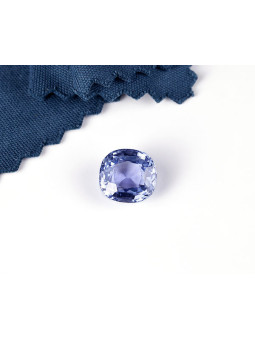 Saphir bleu non chauffé...