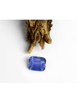 Saphir bleu non chauffé...